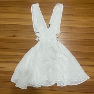 White flowy sun dress